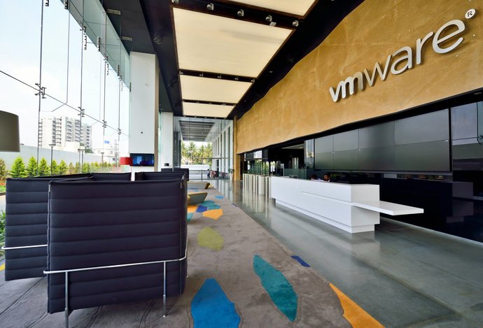 Photo ČR: VMware na prvom mieste medzi dodávateľmi softvéru pre správu podnikovej mobility pre odolné a IoT zariadenia