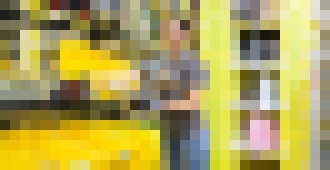 Photo Amazon si dal patentovať náramok, ktorý dokáže sledovať pohyb skladníkov