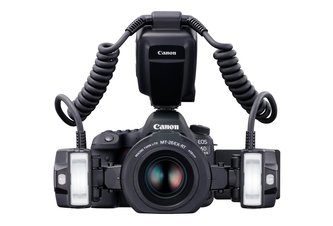 Photo Canon Macro Twin Lite MT-26EX-RT: Špeciálny blesk na produktovú  fotografiu a makrofotografiu 