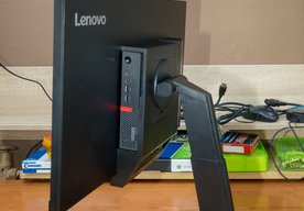 Photo Videorecenzia: Ako spratať desktop do monitora - Lenovo ThinkCentre M710q 