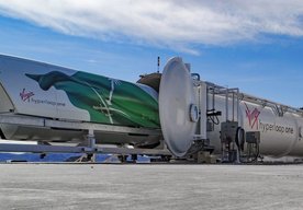 Photo Virgin ukázal funkčný prototyp futuristického Hyperloopu
