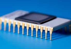 Photo Nový typ pamäťového čipu je 1000-krát rýchlejší ako tie súčasné. Umožní fungovať aj analógovo a efektívne simulovať neuróny