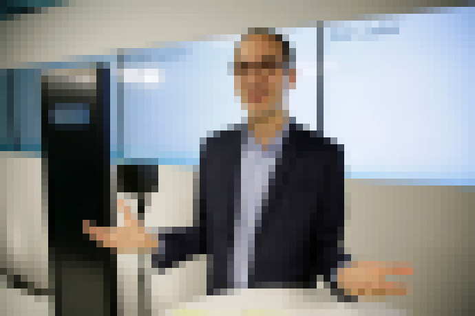 Photo Project Debater: IBM má umelú inteligenciu, ktorá dokáže presvedčivo diskutovať s ľuďmi