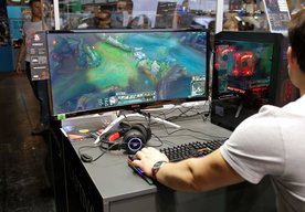 Photo CZ: Gamescom 2018: AOC predstavuje tretiu generáciu vysoko výkonných monitorov AGON