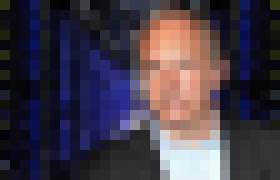 Photo Tvorca webu Tim Berners-Lee založil startup, ktorý chce chrániť vaše dáta aj pred gigantmi ako Facebook alebo Google