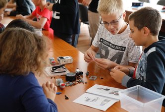 Photo Deti si vyskúšali robotiku ako hru. Pomáha im to rozvíjať schopnosti aj motivuje, tvrdia učitelia