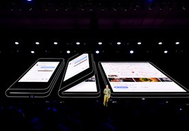 Photo Samsung predstavil ohybný Infinity Flex Display, budúcnosť Bixby a SmartThings  