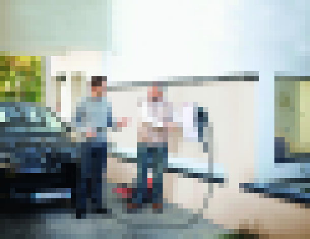 Photo Nabíjanie elektromobilu v domácnosti a firme