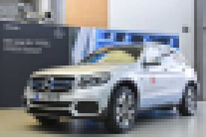 Photo GLC s palivovým článkom pre prvých zákazníkov