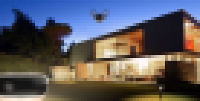 Photo Domáci bezpečnostný dron bude patrolovať nad záhradou. Za pocit bezpečia však zaplatite až 300 USD mesačne.