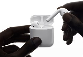 Photo Vedci upozorňujú, že Apple AirPods a ďalšie bezdrôtové slúchadlá môžu mať spojitosť s rakovinou