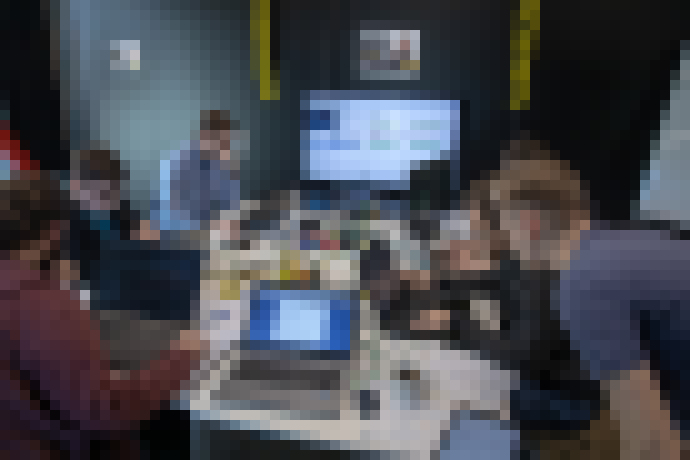 Photo Guardians 2019 – ochrana volebných štábov fiktívnych prezidentských kandidátov pred útokmi hackerov