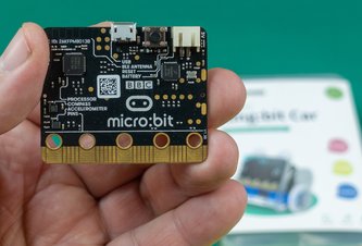 Photo IoT prakticky – hardvér a zbernica dosky školského mikropočítača BBC micro:bit