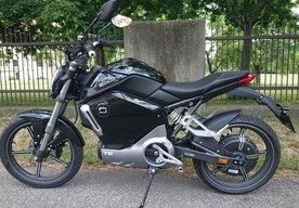 Photo Super SOCO TS: Elektrická motorka do mesta