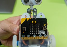 Photo Robotika – ultrazvukový senzor pre Micro:bit