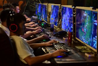 Photo Čína nastavuje pravidlá pre mladých hráčov: max 90 minút denne a s „večierkou“ o 22:00