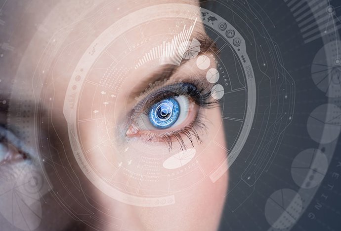 Photo Inteligentné kontaktné šošovky zmerajú zdravotný stav alebo poslúžia ako AR displej
