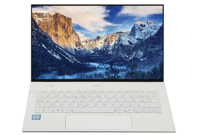 Photo Recenzia: Acer Swift 7 (SF714-52T-781M) / Ľahučká štrnástka s Core i7