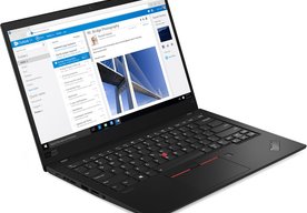 Photo Lenovo ThinkPad X1 Carbon 20QD003MXS / Mercedes medzi notebookmi
