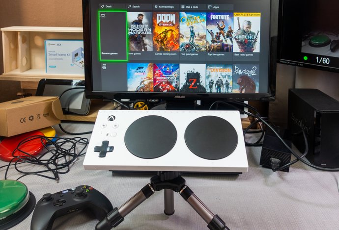Photo Xbox Adaptive Controller – herný ovládač nielen pre ľudí so zhoršenou motorikou