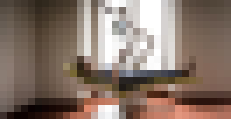 Photo Video: Pracovný stôl za 7600 dolárov umožní prácu poležiačky