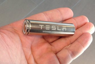 Photo Roadrunner: Nové lacnejšie a výkonnejšie batérie Tesly považujú za „svätý grál“ elektromobility