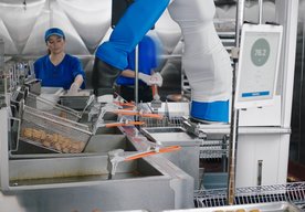 Photo Robotický šéfkuchár robí za 3 doláre na hodinu a nikdy neochorie ani sa neunaví