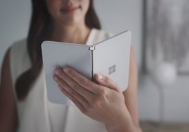 Photo Surface Duo môže byť prvý skladací smartfón od Microsoftu, ktorý sa oplatí kúpiť