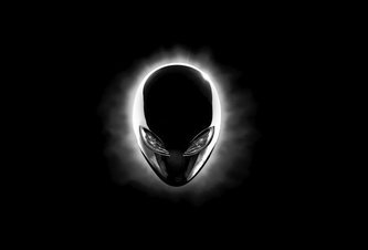 Photo Herný set Alienware, ktorý už nebude chcieť pustiť z rúk