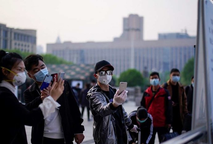 Photo Číňania s nezdravým životným štýlom môžu mať zakázaný vstup do budov či cestovanie MHD
