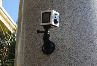 Photo Solárna bezdrôtová bezpečnostná kamera za 75 USD nevyžaduje kabeláž ani napájanie