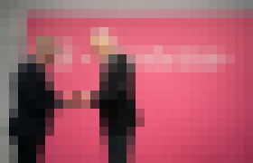 Photo Minister zahraničných vecí SR ocenil prácu riaditeľa najväčšej IT spoločnosti na východe