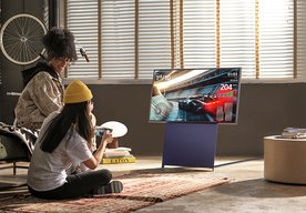 Photo Unikátny televízor s otočnou obrazovkou Samsung The Sero prichádza na slovenský trh