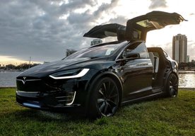 Photo Tesla umožní nastaviť výšku auta v závislosti od polohy
