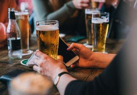 Photo Smartfón dokáže analýzou chôdze zistiť, či ste opití