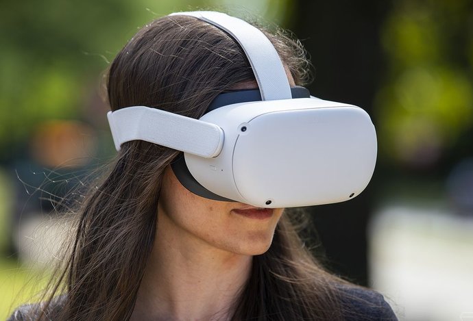 Photo Facebook predstavil Oculus Quest 2. Novú, lepšiu a lacnejšiu náhlavnú súpravu na VR
