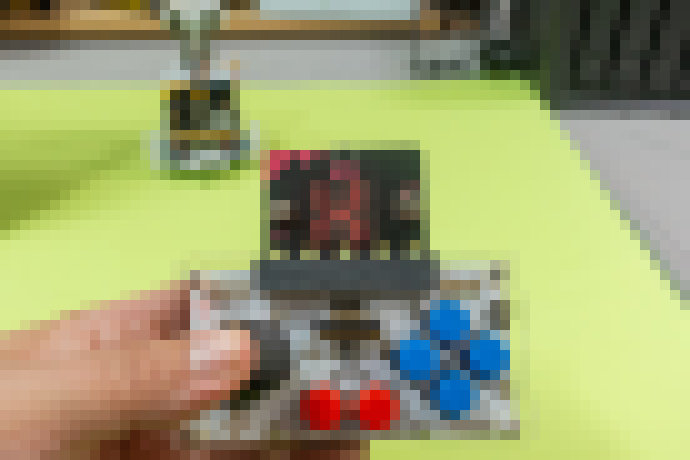 Photo Micro:bit: Bezdrôtová komunikácia viacerých dosiek