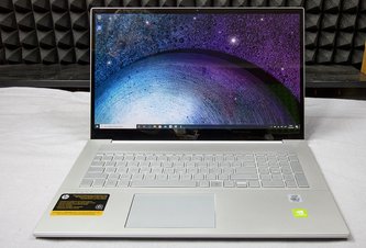 Photo HP ENVY 17 – výkonný notebook s veľkým displejom perfektný na home office