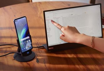 Photo Motorola moto g100 / Výbava a výkon za pár drobných