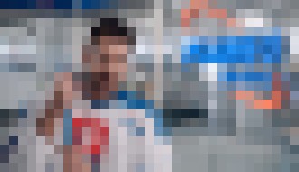 Photo Tak toto vyšlo! Boris Valábik strieľa v drese PLANEO Elektro a prihráva na výhry