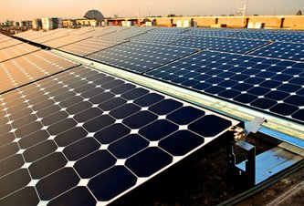 Photo Nové flexibilné solárne panely sa môžu prilepiť priamo na strechu