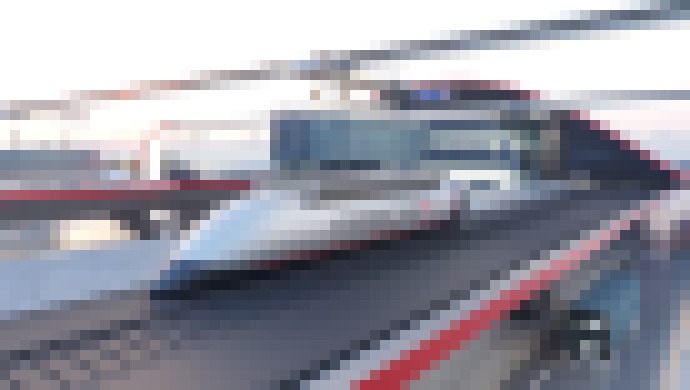 Photo Video: Hyperloop pre nákladnú dopravu bude prepravovať kontajnery