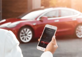 Photo Tesla čoskoro zarobí na predplatnom viac ako na autách