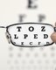 Photo Špeciálne „inteligentné okuliare“ dokážu spomaliť nárast krátkozrakosti