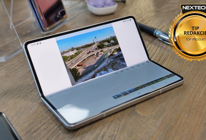 Photo Samsung Galaxy Z Fold3 5G / Tretia generácia „skladačky“