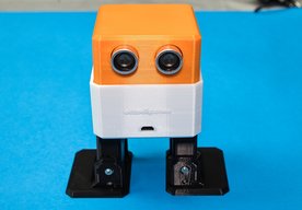 Photo IoT a robotika: Stavebnica robota Otto s dielmi vytlačenými na 3D tlačiarni