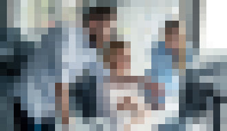 Photo Kto ako prvý kontroluje vaše CVčko? Človek alebo softvér?