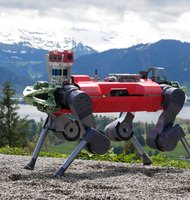 Photo Video: Roboty sa už naučili chodiť aj v drsnom teréne