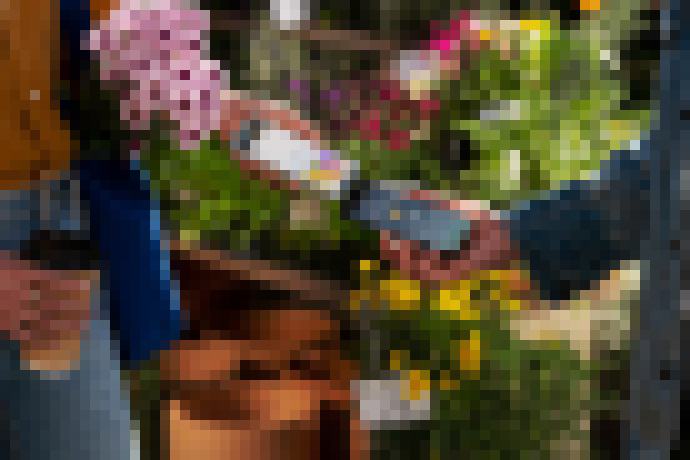 Photo Apple umožní priame platby z iPhonu na iPhone