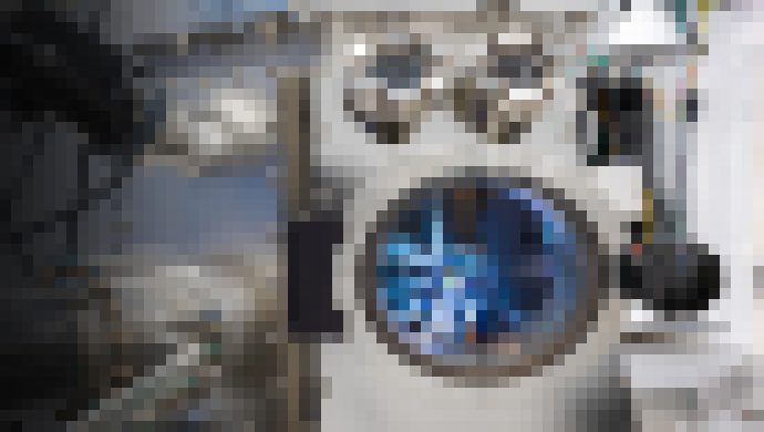 Photo Nová technológia premieňa oxid uhličitý pomocou svetla na palivo 